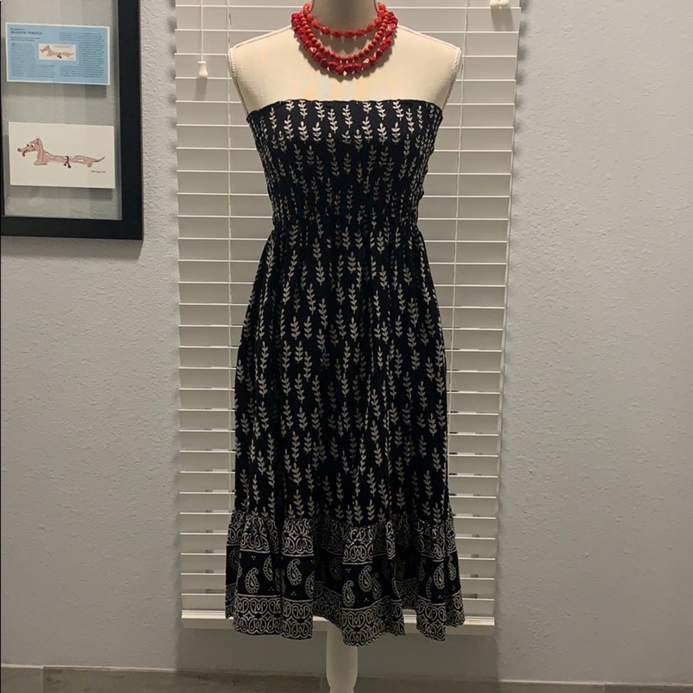 Strapless dress